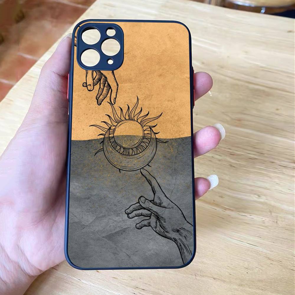 Retro Tarot Sun Moon Stars frosted Shockproof For iPhone 16 15 11 12 13 14 Pro Max X XSMAX Mini Phone Case