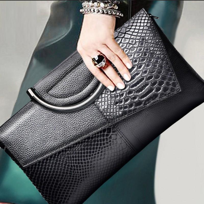 

High-end Clutch Women 2026 New Large-capacity Banquet Handbag Crocodile-pattern Women s Fashionable Cross-body Bag чорний