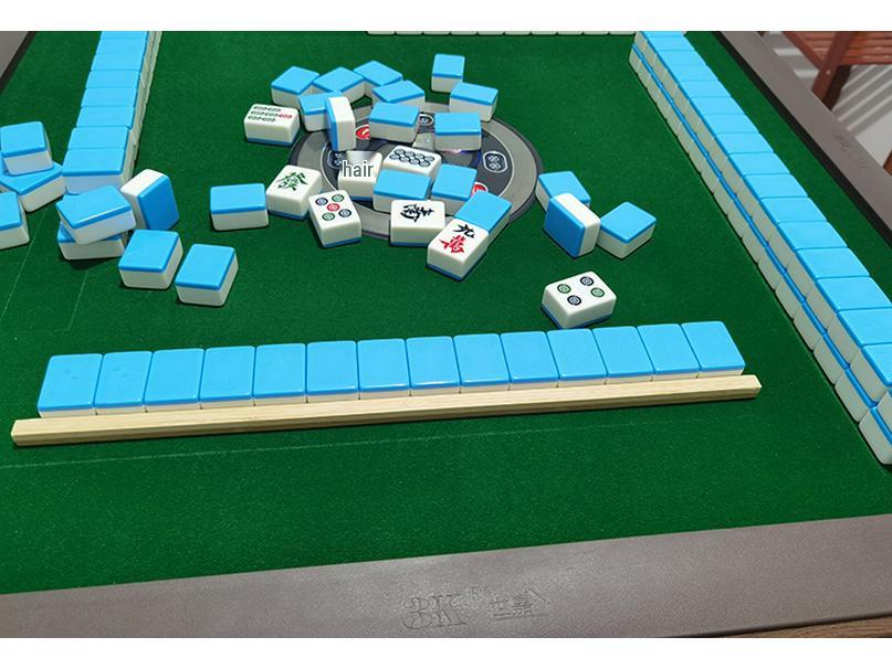 Solid Wood Mahjong Ruler and Card Arranger - Mini Taiwan Mahjong Stick and Nan Bamboo Ruler Set