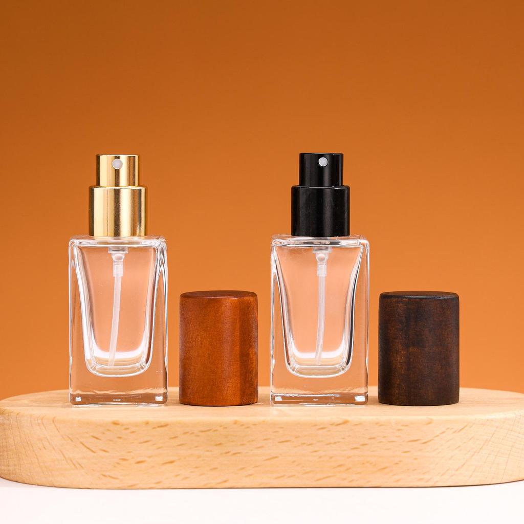 30ml Transparent Square Glass Perfume Bottle with Rounded Corners and Fine Mist Spray