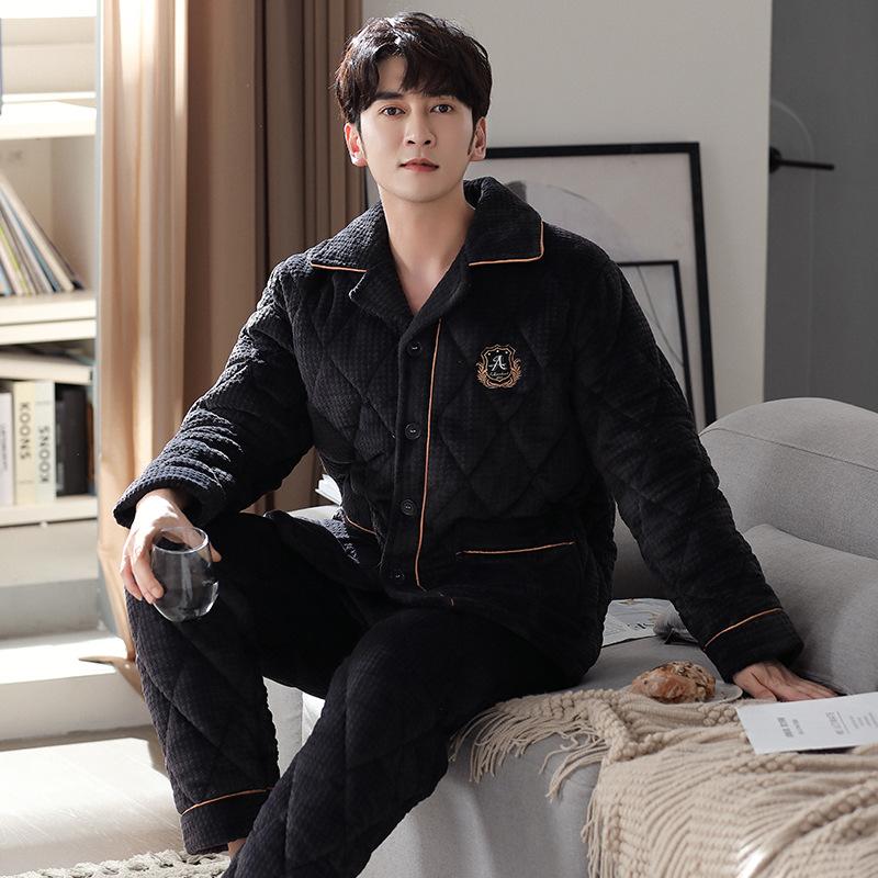 Pajamas Men'S Winter Three-Layer Thickened Fleece Thermal Jacket Autumn And Winter Coral Fleece Winter Loungewear Set