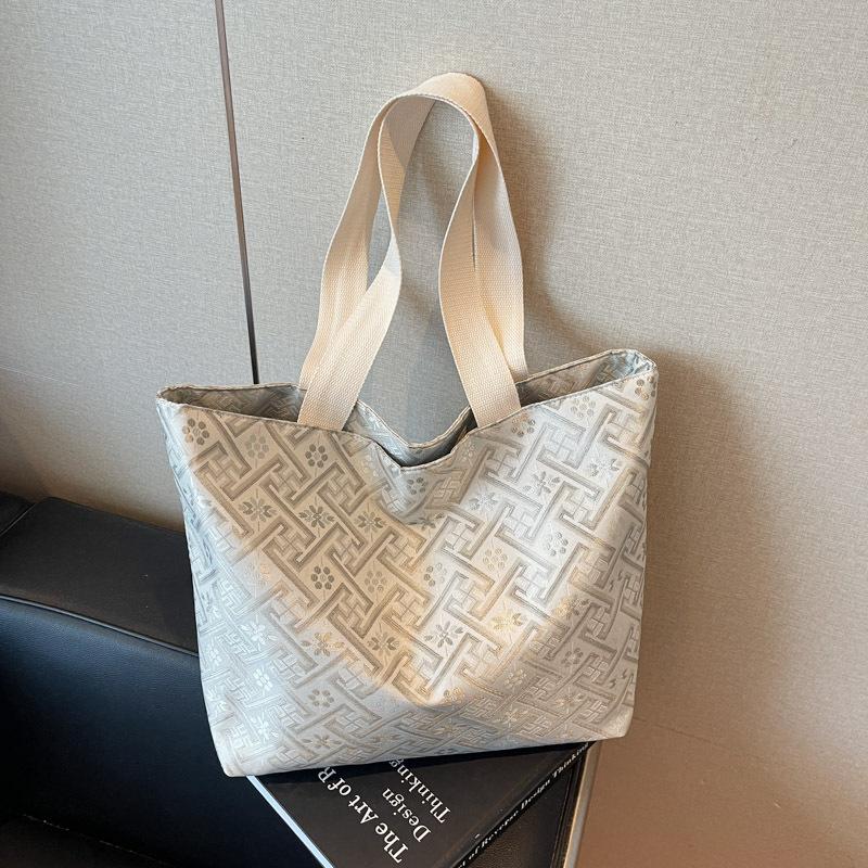 2025 Summer New Chinese Style Fashion Simple and Aesthetic Style Personalized Shoulder Bag Tote Bag Women's Large Capacity