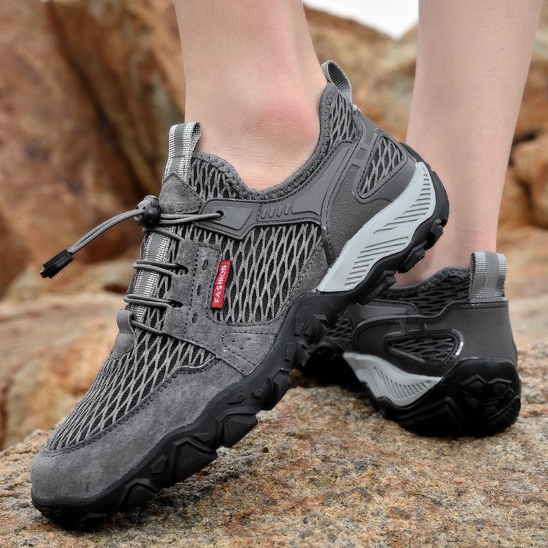 Men Soft Hiking Shoes Summer Breathable Mesh Sneakers Light Black Hike Footwear Walking Shoes Outdoor Shoes Climbing Shoes Male