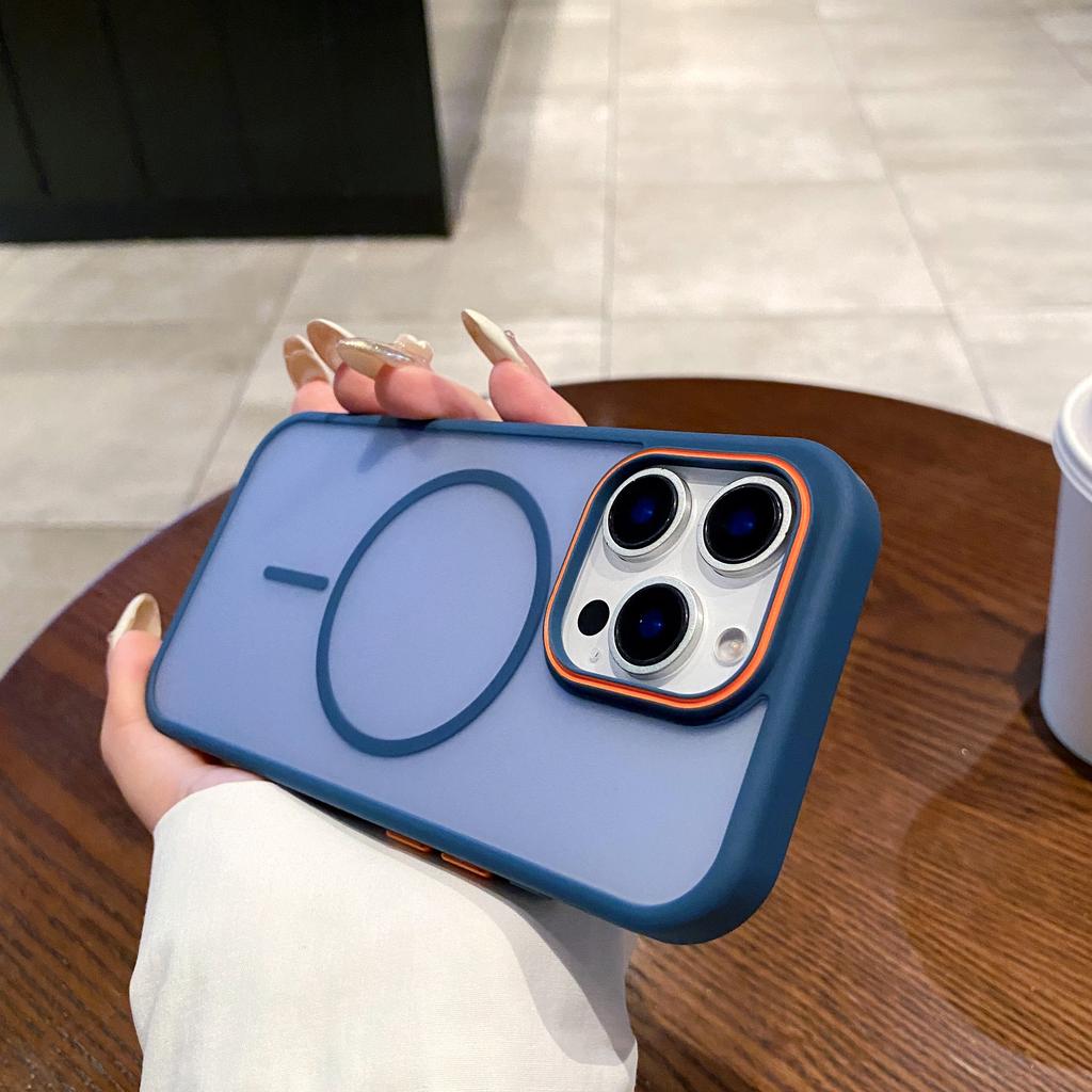 Luxury Matte Clear For Magsafe Wireless Charging Case for iPhone 16 15 14 Plus 13 12 11 Pro Max Shockproof Bumper Armor Cover