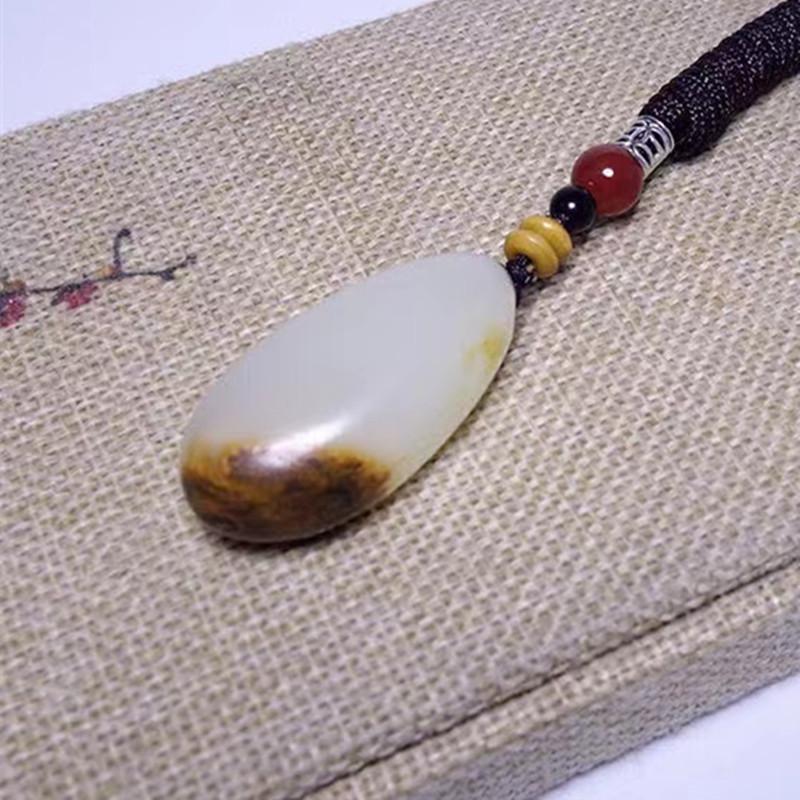 Pendant, Classic and Atmospheric Natural Leather Rough Stone Necklace