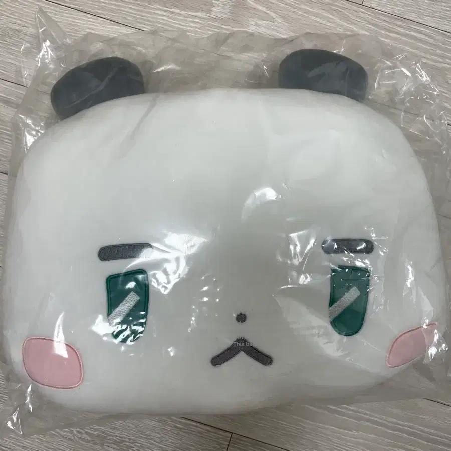 Mememimumi Cushion Face Cushion
