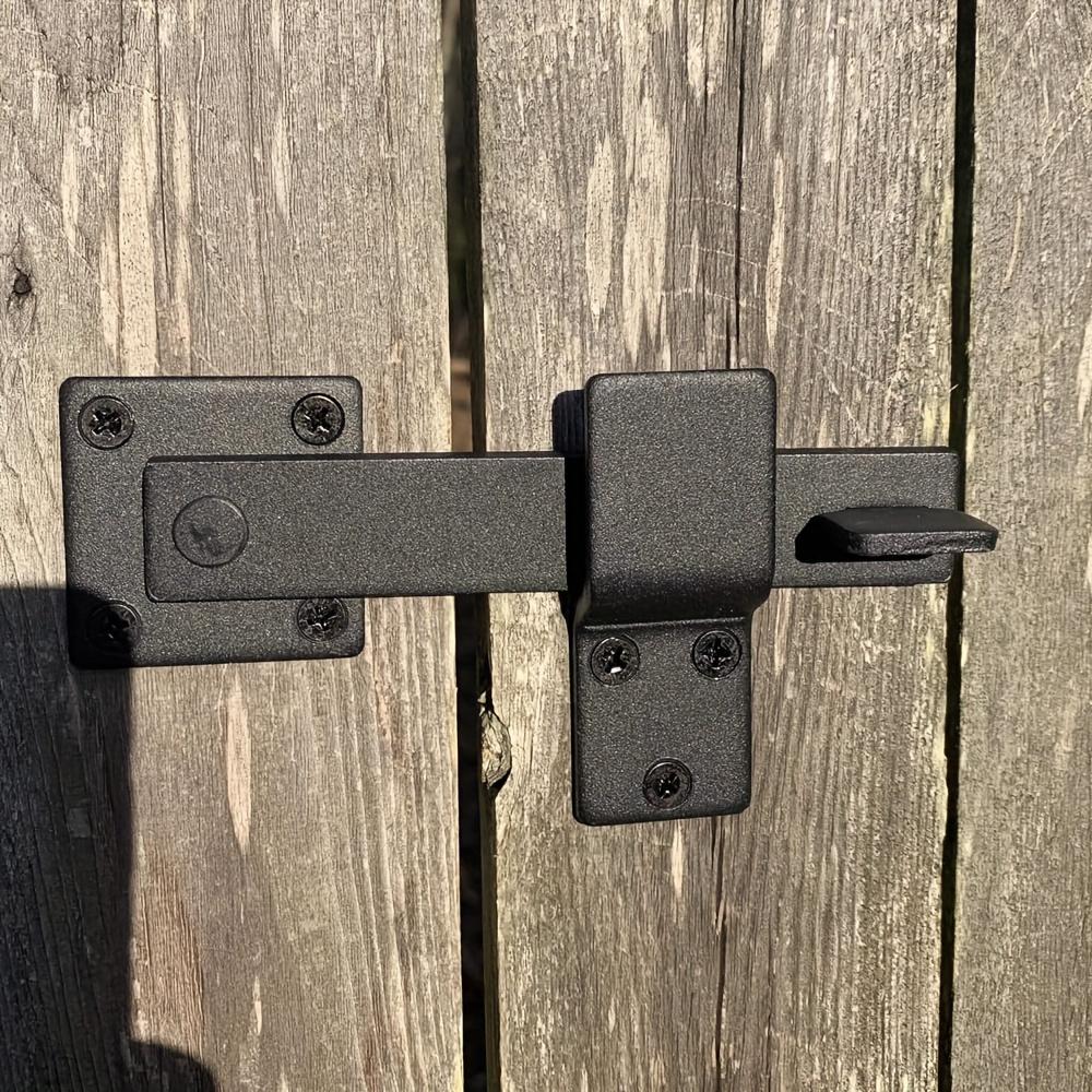 1pc Heavy Duty Matte Black Metal Barn Door Latch, Solid 5.5 Inch Metal Brushed Finish with Rotating Handle for Indoor/Outdoor Solid Iron Wood Doors