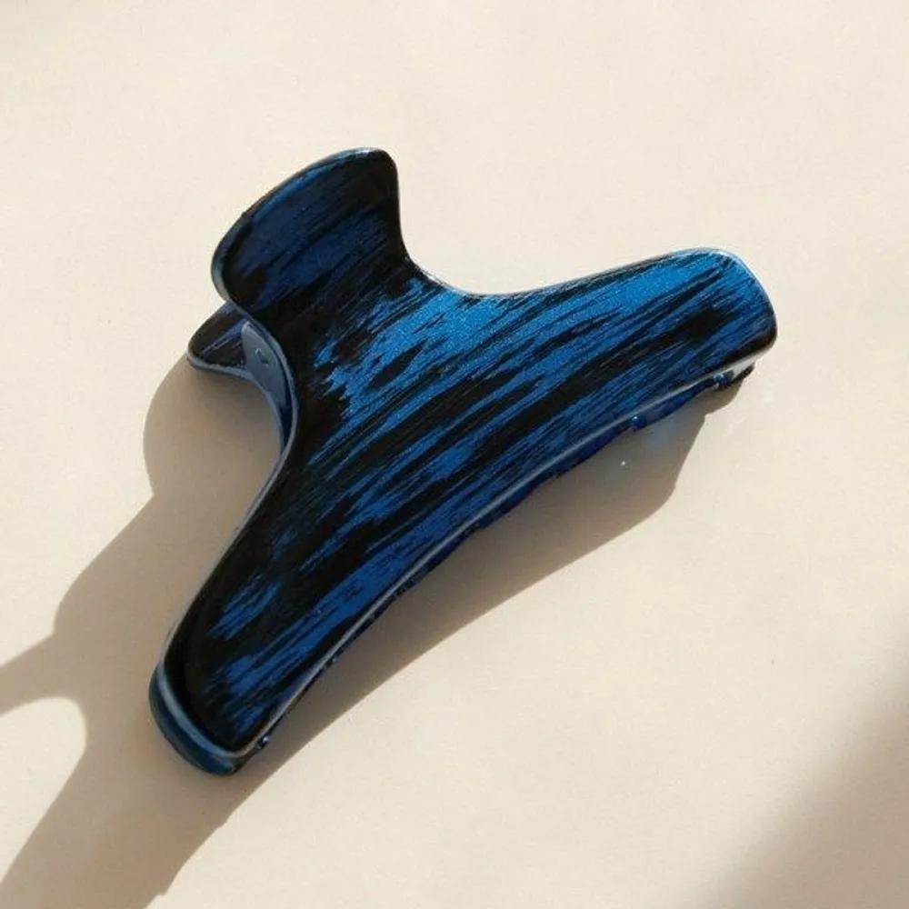 bydaisy Blue Painting Technique Medium Hair Clip Bh0794
