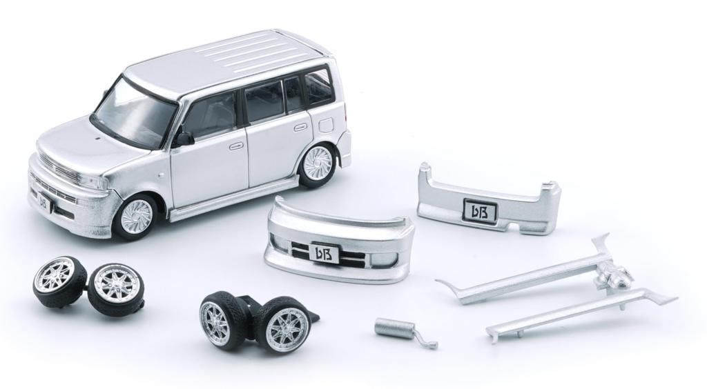 BM CREATIONS 1/64 Toyota 2000 bB Silver (RHD) Finished Product