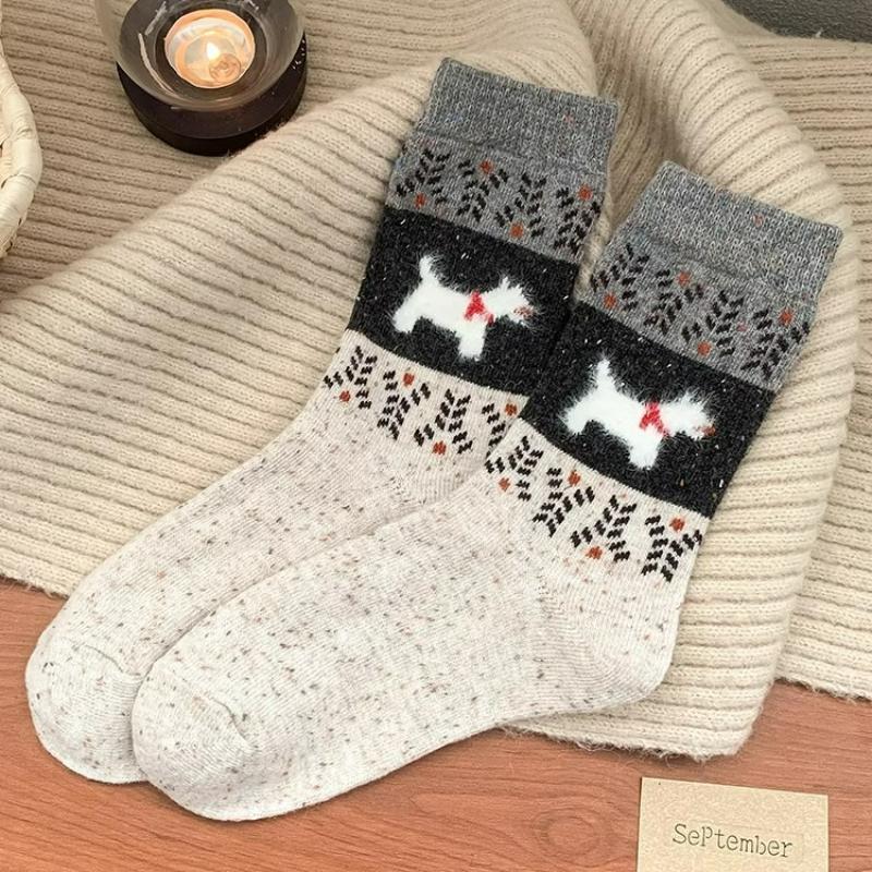 1/2/5pairs New Fashion Autumn Winter Mid-tube Socks Cartoon Dog Pattern Plush Women's Socks Sweet Cute Hosiery Christmas Gifts