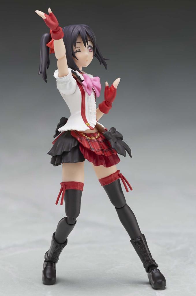 TAMASHII NATIONS Love Nico Yazawa Are Approximately 120mm ABS PVC Painted Movable Figure S.H.Figuarts Live! (We Now) &