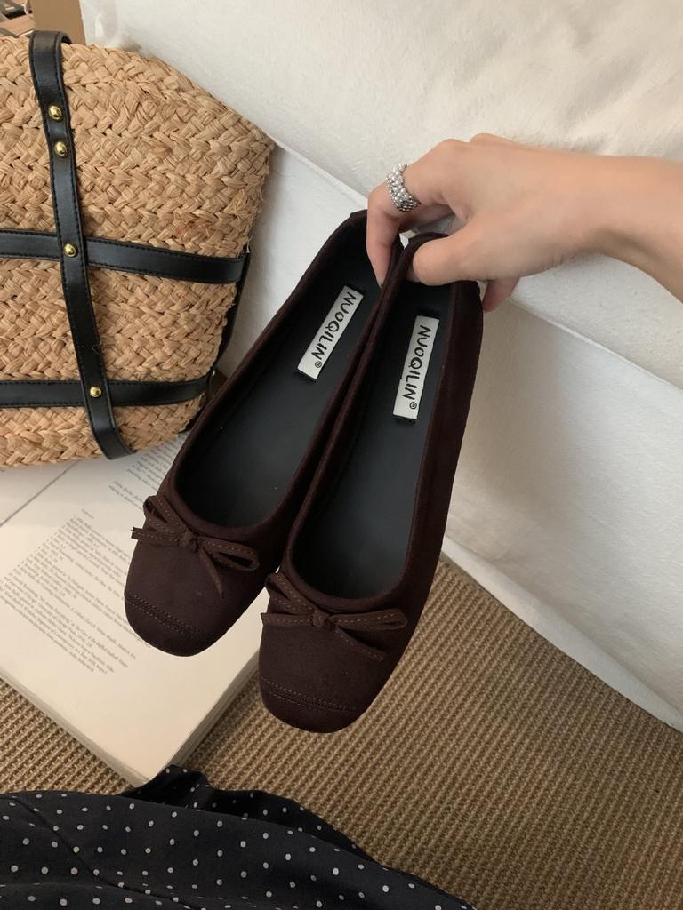 French flat-bottomed red bow grandma shoes women's 2025 hot-selling spring and autumn one-pedal gentle single shoes