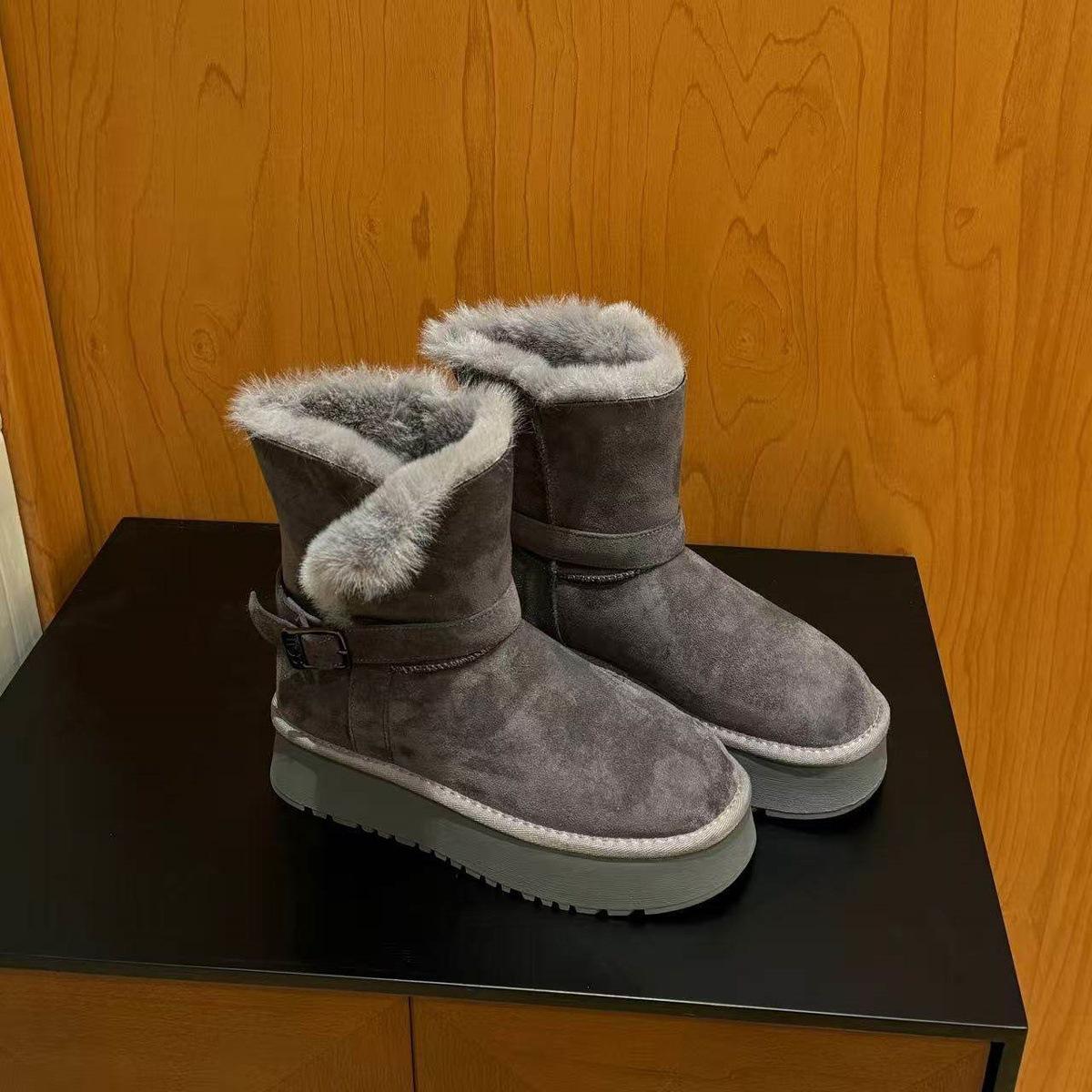 Women s shoes St. Peter s winter winter round head platform atmosphere fashion super thick snow boots 35