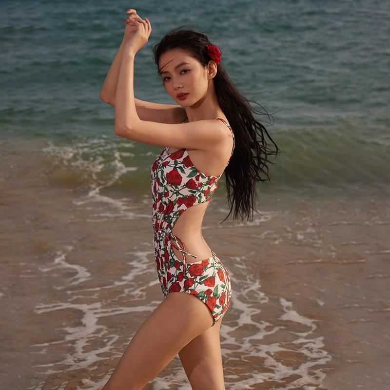 Swimsuit Women's One-piece Triangle High-class Feeling Ins Wind Hot Sexy Fashionable Floral Girl Swimming Suit