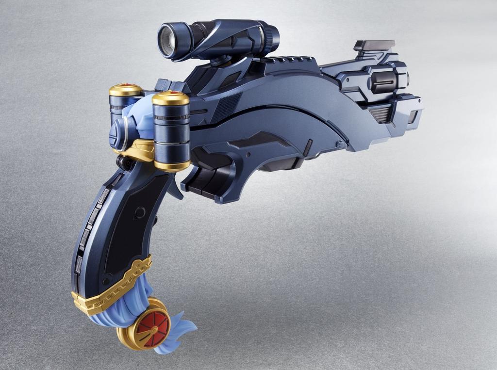 TAMASHII NATIONS Unofficial Sentai Akibaranger DX Moe Moezu Kuune MMZ-01
