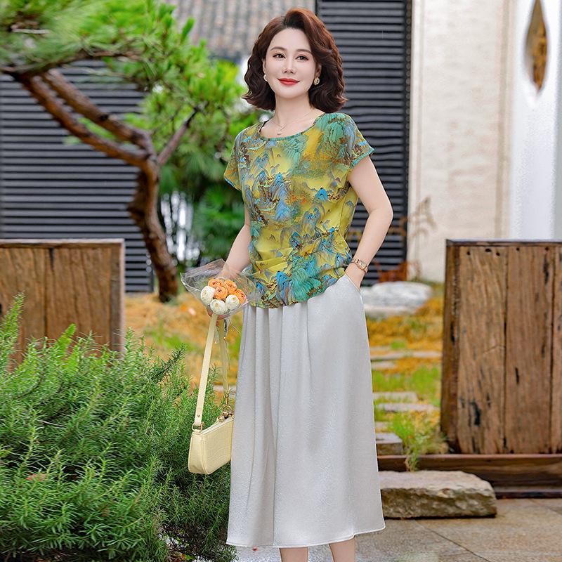 

Retro Floral Slim-Fit T-Shirt & Skirt Set for Women: Summer Age-Defying Fashion 3XL (120-130 jin) зелений