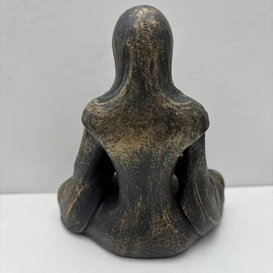 Alien Statue Meditation Yoga Alien Figure Resin Sculpture for Desktop Decor Home Indoor Outdoor Patio Lawn Yard Collectable Gift