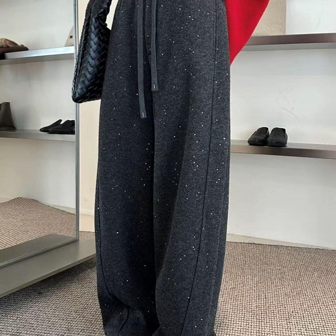 

2025 New High-Waist Shiny Wool Wide-Leg Pants with Pockets: Women s Floor-Length Velvet Slimming Casual Wear S 85-100 lbs