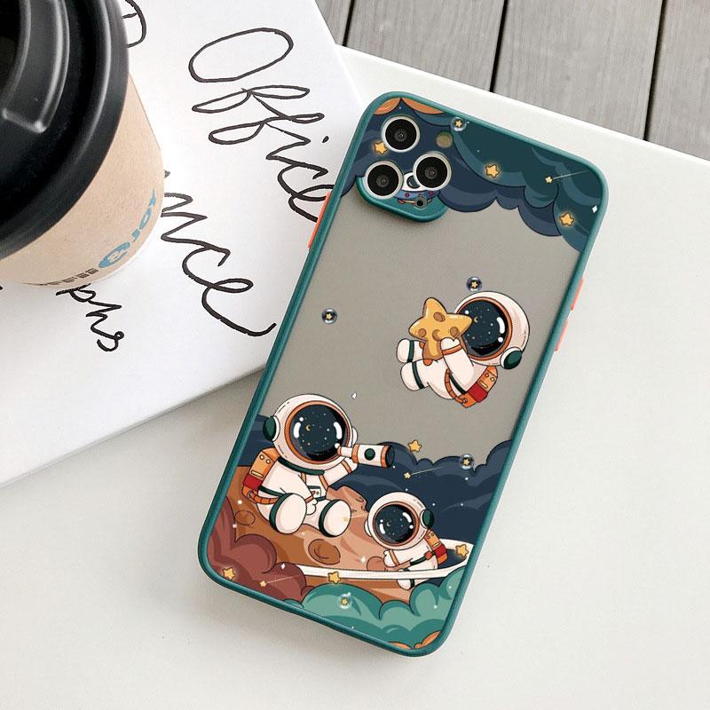 Cartoon Outer Space Astronaut Planet Phone Cases For iPhone 16 11 12 14 13 Pro Max 15 Plus 7 8 Plus SE2 X XR XS Shockproof Cover