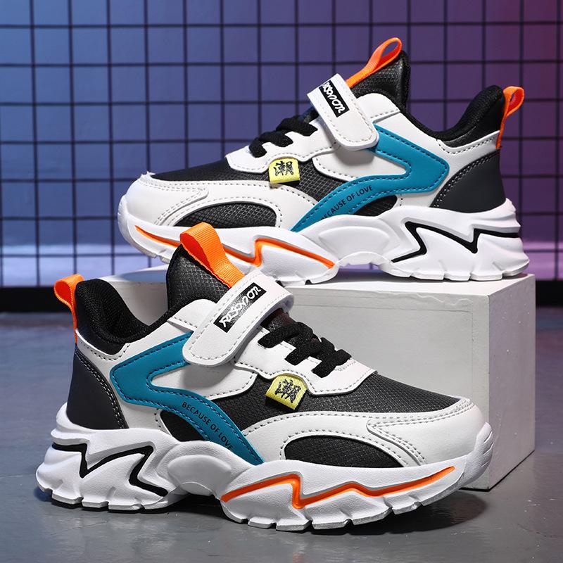 8938 Boys' Sports Shoes Autumn and Winter Leather Large Cotton Shoes Children's Velvet Middle and Older Children's Primary School Students Running Sh