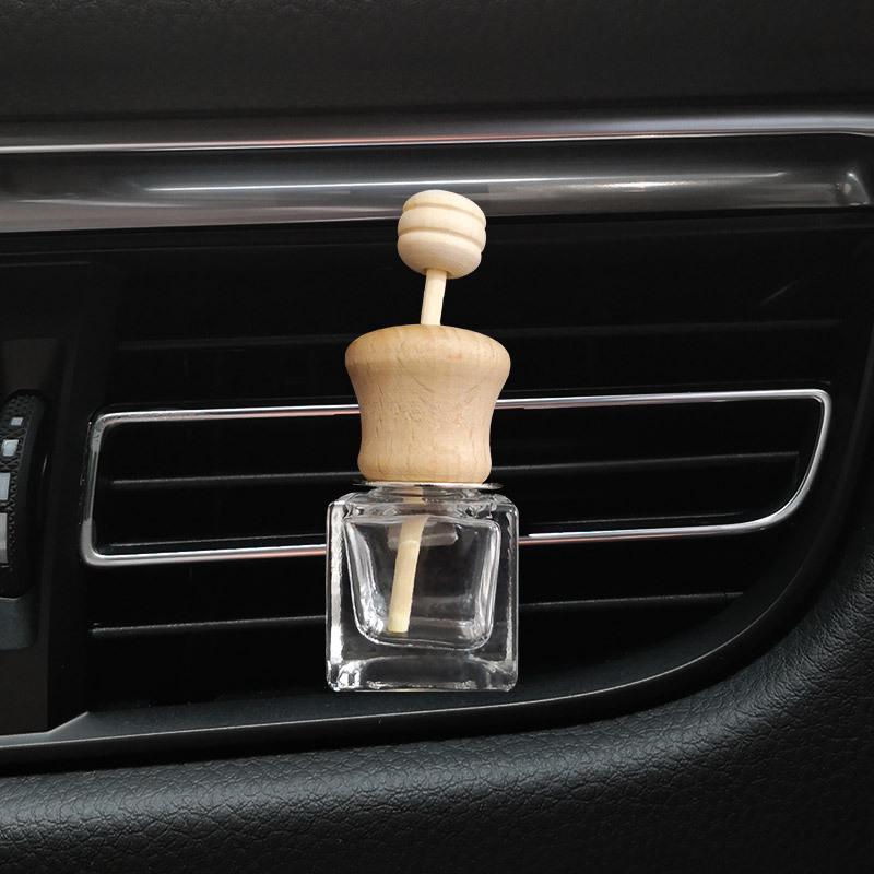 Car Vent Glass Aromatherapy Bottle - Essential Oil Scented Ornament for Car Interior Decoration