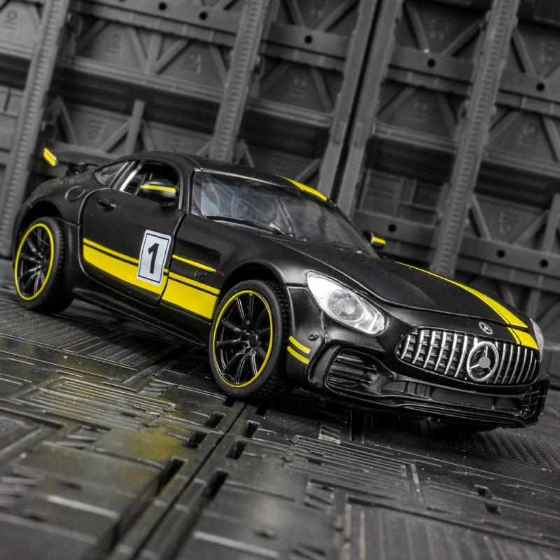 

Jianyuan 3222A Сплавное купе Mercedes-Benz GT Имитационная игрушечная машина с инерционным механизмом, звуковыми и световыми эффектами