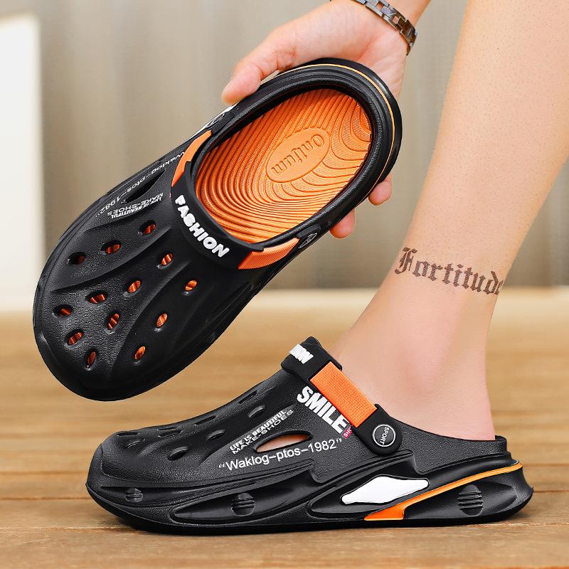 2025 summer new hole shoes men's outdoor casual cool slippers wearing Korean version of beach shoes fashion slippers men
