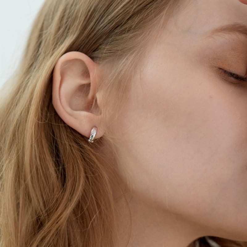 REINDEER TOUCH EARRING 03