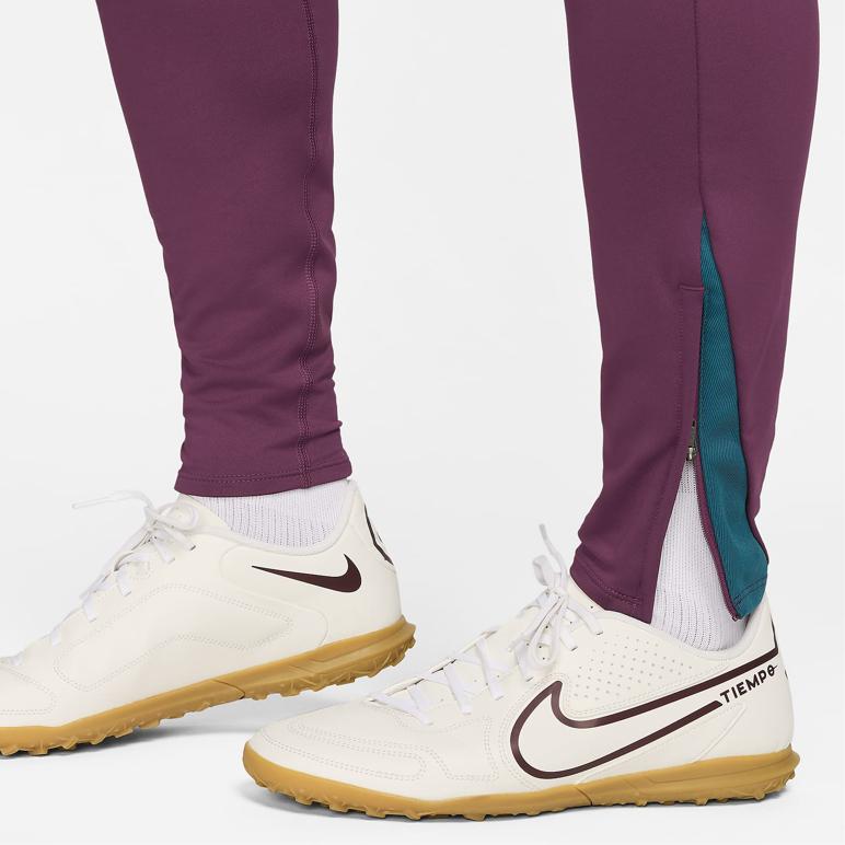 Nike Logo Embroidered Badge Casual Adjustable Cuff Knit Sports Pants Men Pants Bordeaux FN9429-610