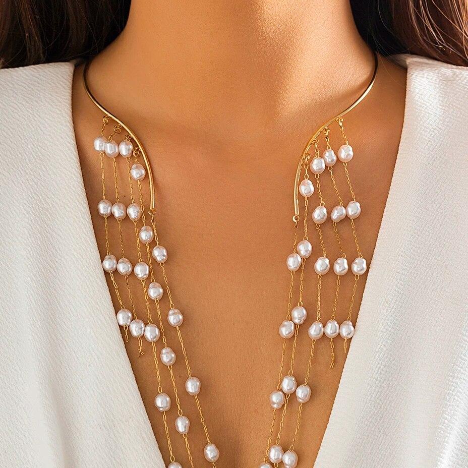 

Sexy Goth Long Tassel Sequin Imitation Pearl Pendant Open Torques Choker Necklace for Women Vintage Chest Chain Wed Accessories