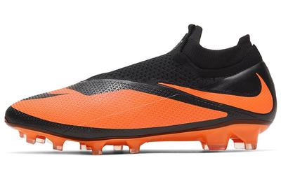 Scarpe speciali per sport – Scarpe da calcio