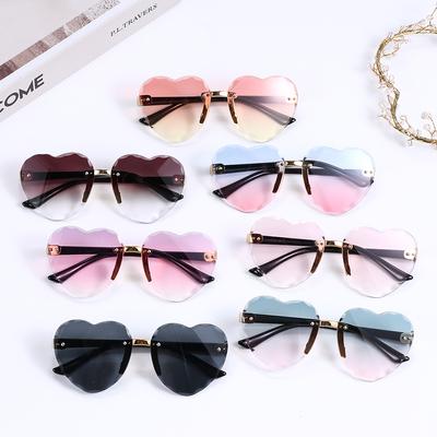 Eyewear Ocean Lenses Party/Photography Heart-shaped Sun Glasses UV 400 Protection Kids Sunglasses Children Sunglasses