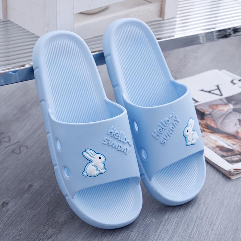 Women's Casual PVC Flat Heel Slippers - Comfortable Flip-Flops for Beach and Outdoor Wear