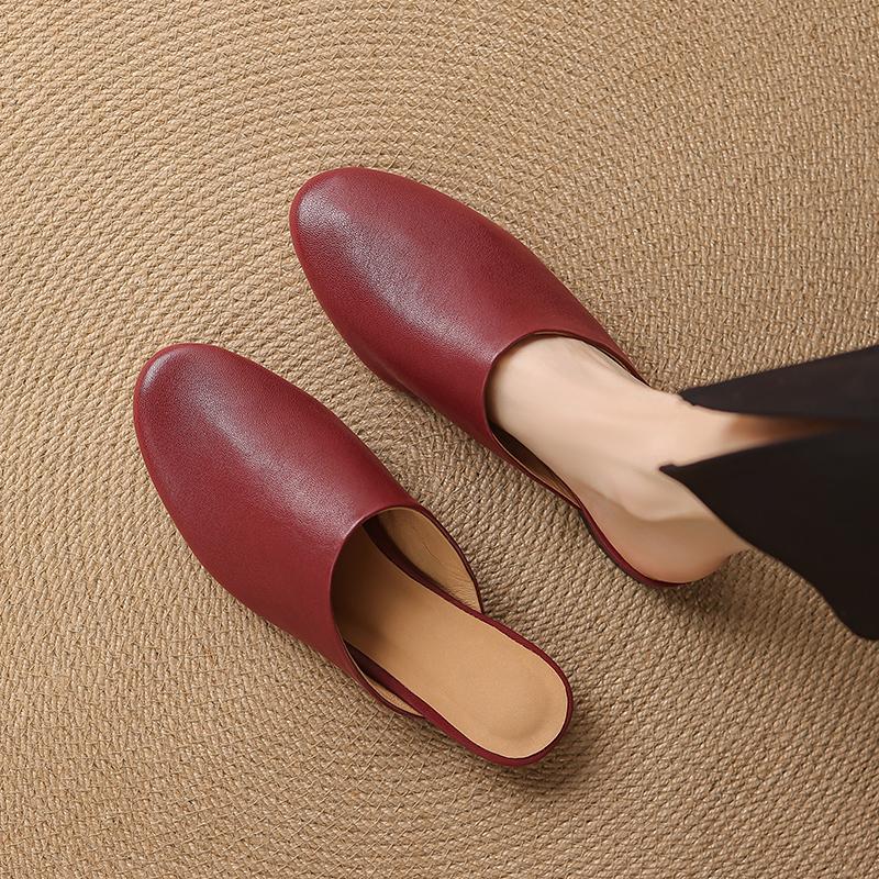 Fashion 2025 New Genuine Leather Low Heels Round Toe Slippers Women Natural Leather Casual Slippers Female Daily Walk Mules Slippers