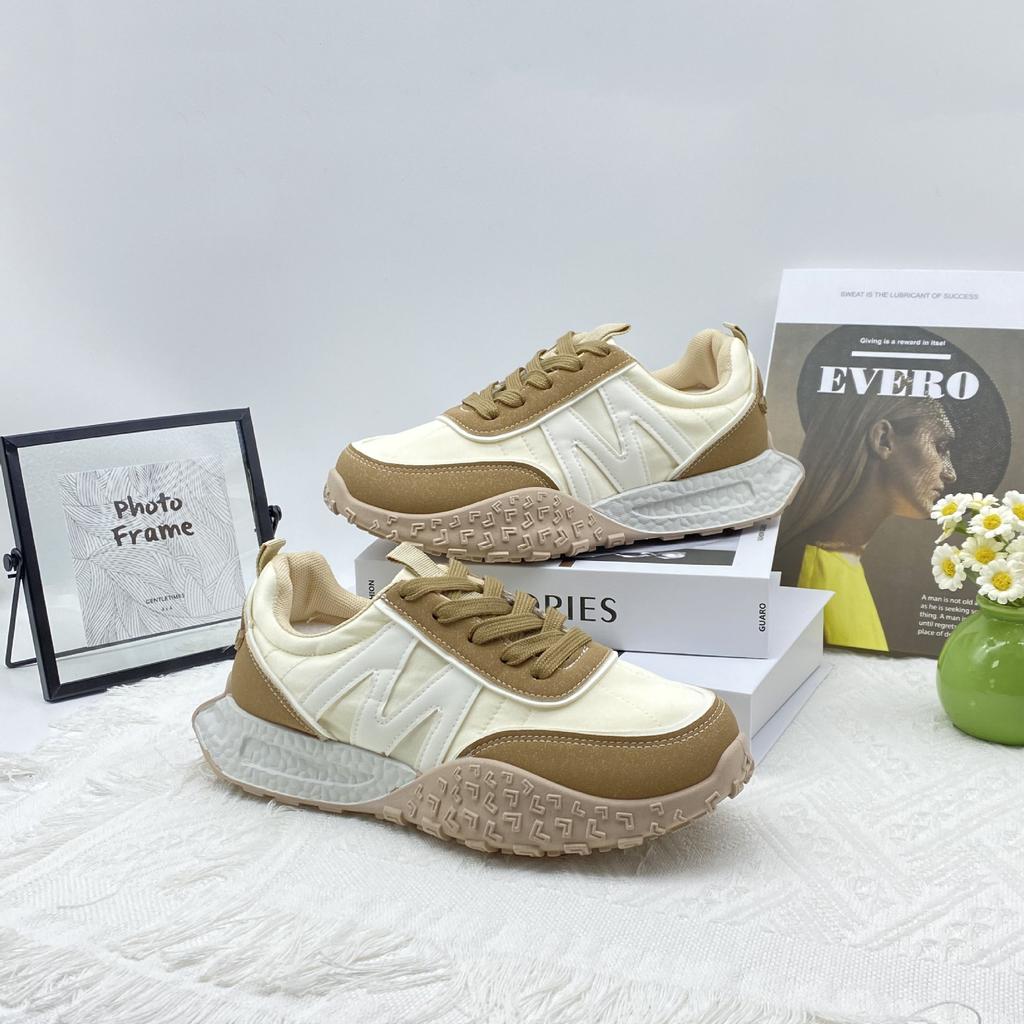 Sports and leisure shoes women's 2025 new spring and autumn dad shoes women's shoes explosion increased thick-soled Forrest Gump training shoes