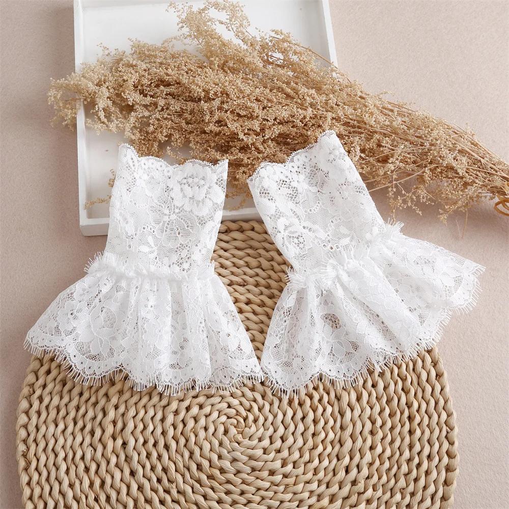 Fashion White Detachable Cuffs for Women Lace Fake Sleeve Cuffs Floral Pleated Embroidery Flare False Cuffs Extension Wristband