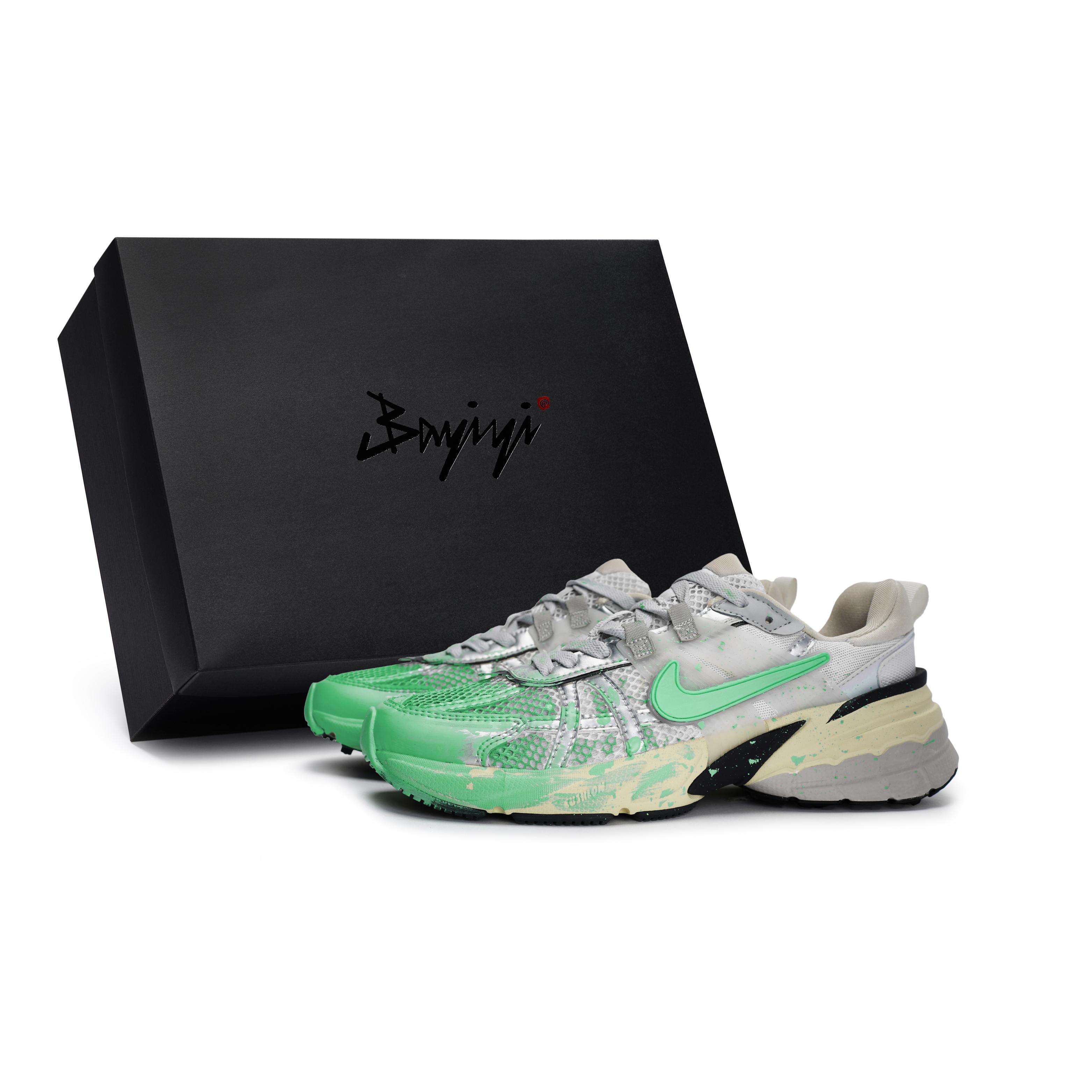 

Nike V2K Run Slip Resistant Abrasion Resistant Low top Running Shoes Women s Silver Green FD0736-100(Team80-V2KSBOX) 45