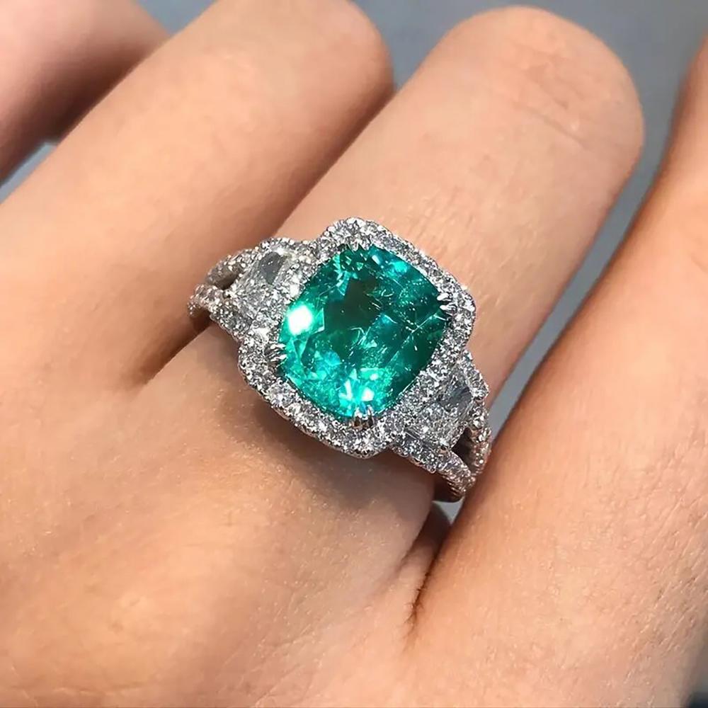 Huitan Gentle CopperColor Women Ring Inlaid Sparkling Green Cubic Zirconia Trendy Wedding Engagement Luxury Accessories Jewelry