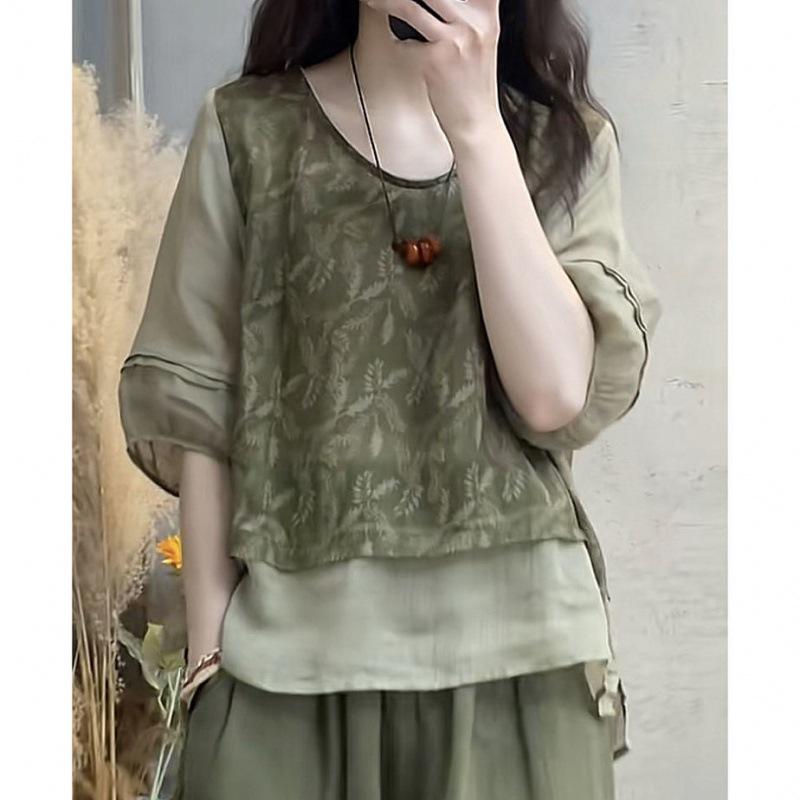 

Женский летний хлопково-льняной комплект 2024: Топ с принтом в стиле пэчворк и зауженные брюки-гарем двойка 4XL (For 165-180 jin)