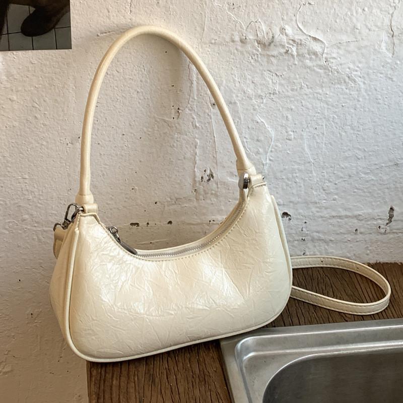 IELGY Retro Crescent Bag Spring Summer Dumpling Bag Commuter Shoulder Crossbody