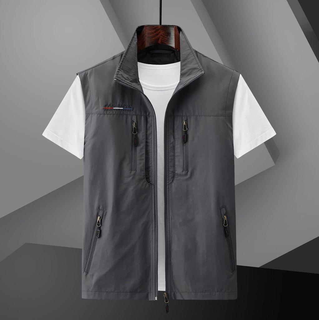 Men's Multi-Pocket Quick-Dry Vest for Spring, Summer, and Autumn. Thin Workwear Waistcoat In Large Sizes.