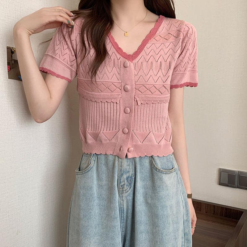 Ice Silk Short Sleeved T-shirt for Women In Summer Thin Cut with A Unique Design That Covers The Belly. Short Cut Hollow Knit Top