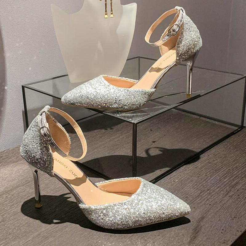 

Туфли на высоком каблуке для невесты, женские, 2024, роскошные туфли-лодочки на шпильке с пряжкой на щиколотке, женские, серебряные, с блестками, с острым носком, женские 37