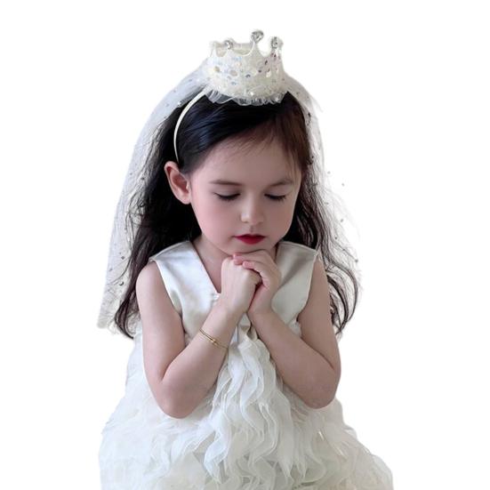 

Girl Crown Headband with Sequins Imitation Pearls Princess-Style Crown Mesh Veil Toddler Princess Headpiece Baby Girl Photo Accessory бежевий