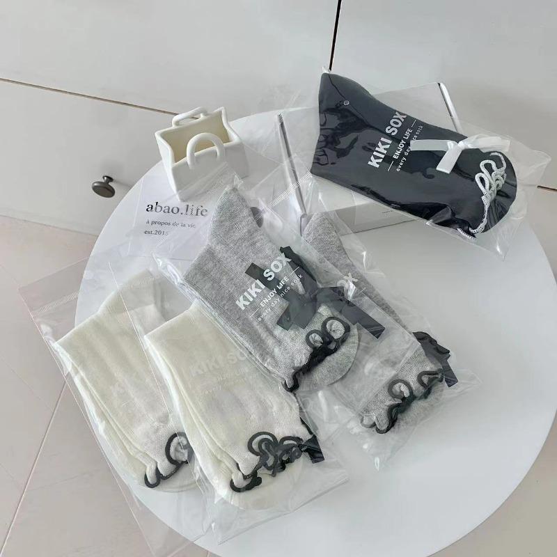 Female Spring and Summer New Style Bow Lace Hollow In Tube Socks