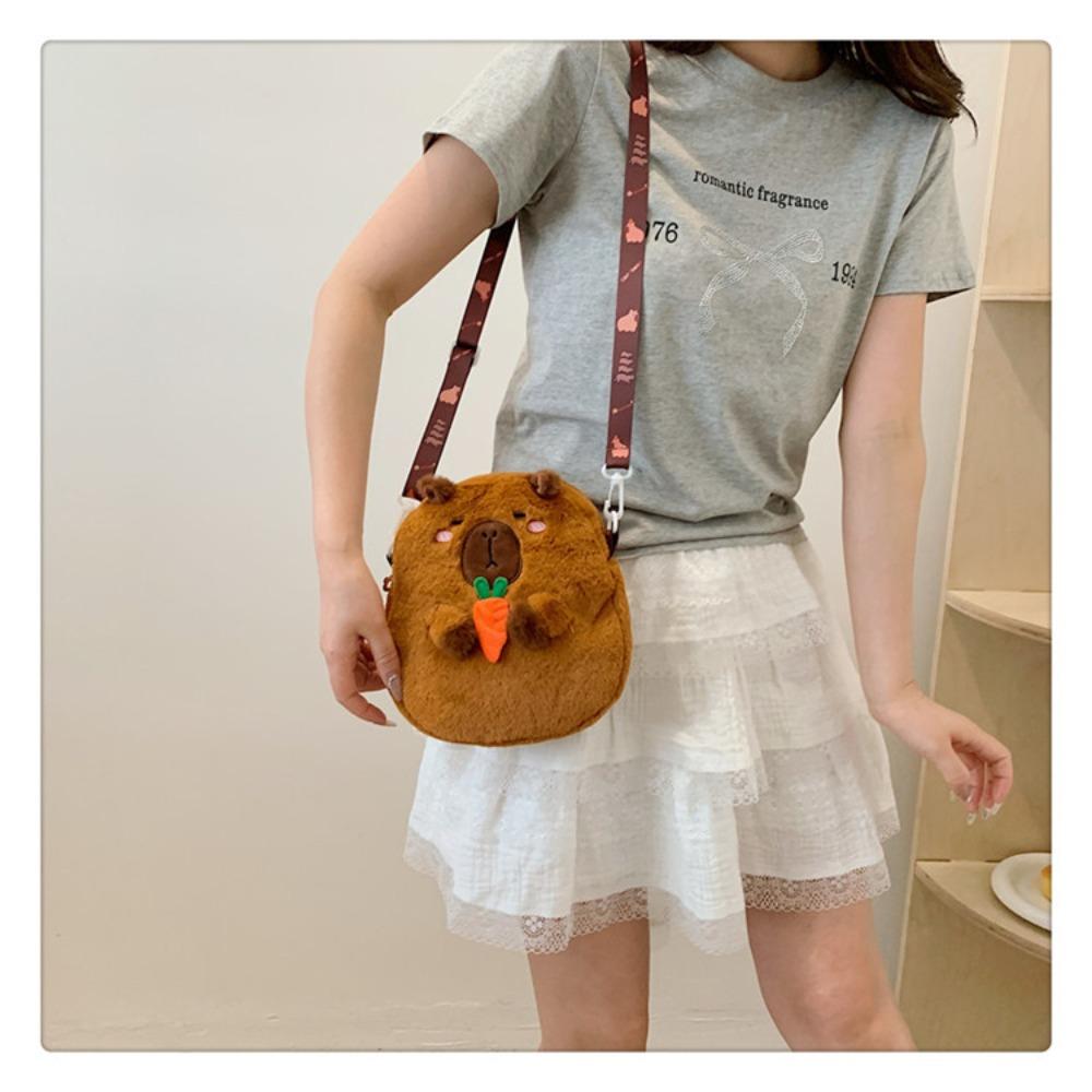 

Large Capacity Capybara Plush Shoulder Bag Cartoon Animals Bag New Crossbody Bag