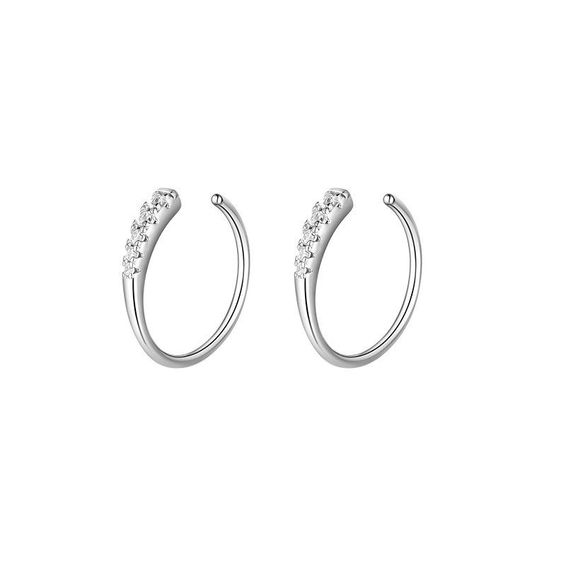 2023 New Style Light Luxury 925 Sterling Silver Sparkle Diamond Stud Earrings for Women