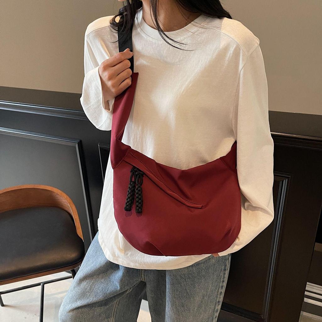 Korean-Inspired Fashionable Dumpling Crossbody & Backpack - Stylish, High-Capacity, Casual, and Trendy