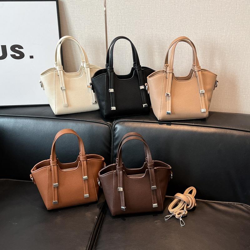 Textured bag women's new autumn tide is now popular vegetable basket bag fashion shoulder messenger bag