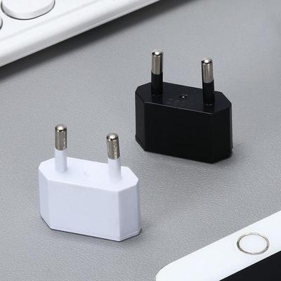 Europäischer auf Amerikanischer Steckeradapter 4.0: Französischer Rundstecker auf Flachstecker Stromwandler